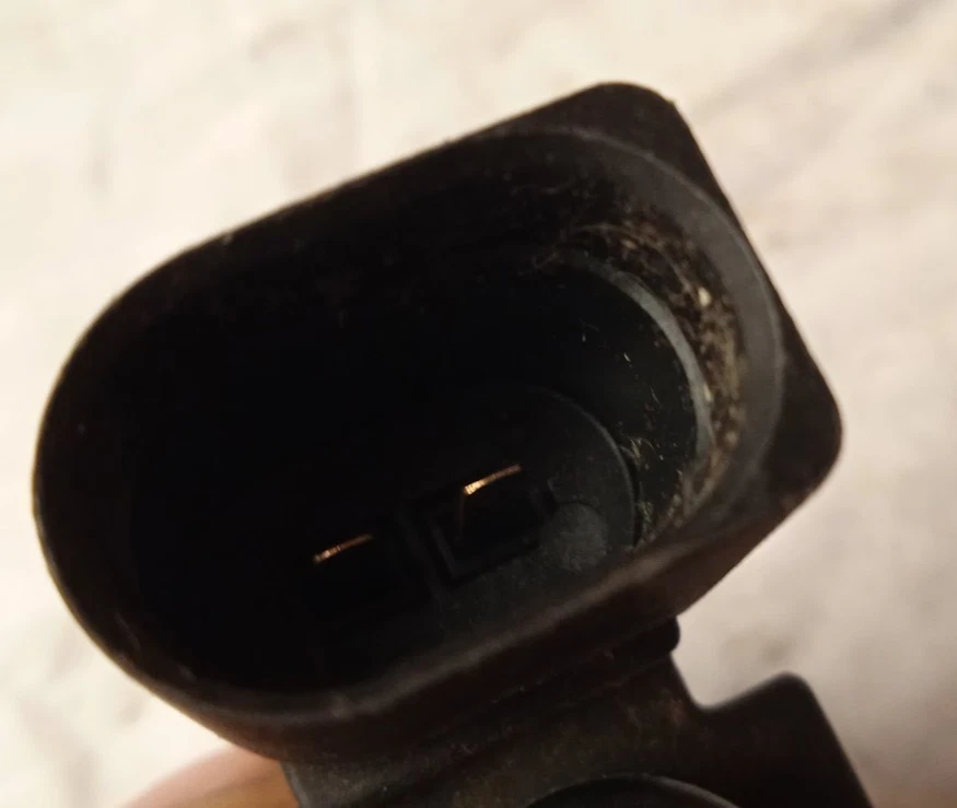 Solenoide de presión para válvula de vacío Volkswagen 037906283C 7.22880.00 Foto 4 de 4