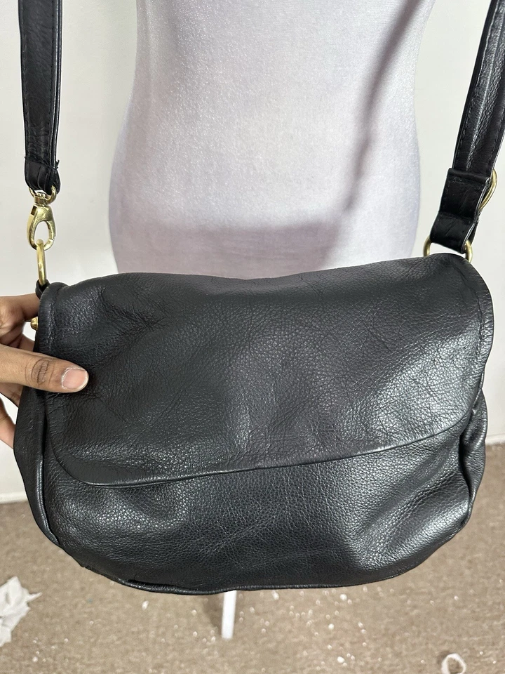 Sas Womens Black Color Leather Crossbody Bag - Image 3 of 4