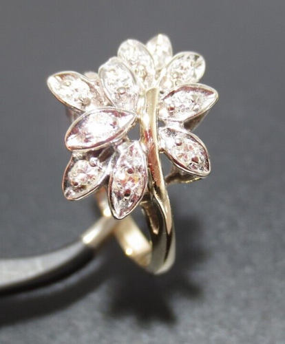 STUNNING 10K TWO-TONE DIAMOND CLUSTER RING .10 tcw SZ 7 4.26 grams (A18732-1) - Picture 8 of 8