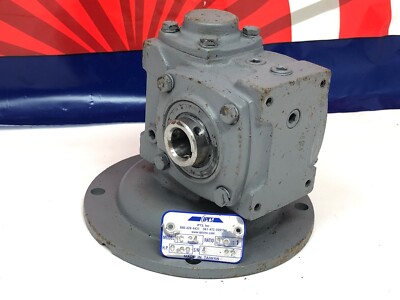 IPTS 1C34 10:1 Ratio 0.69HP 5/8'' Shaft Gear Box / Speed Reducer *READ/ SCUFFED*