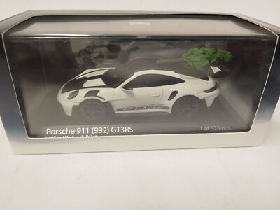 1/43 ポルシェ 911 (992) GT3 RS ホワイト PMA Amazon.co.jp: 1:43 PMA