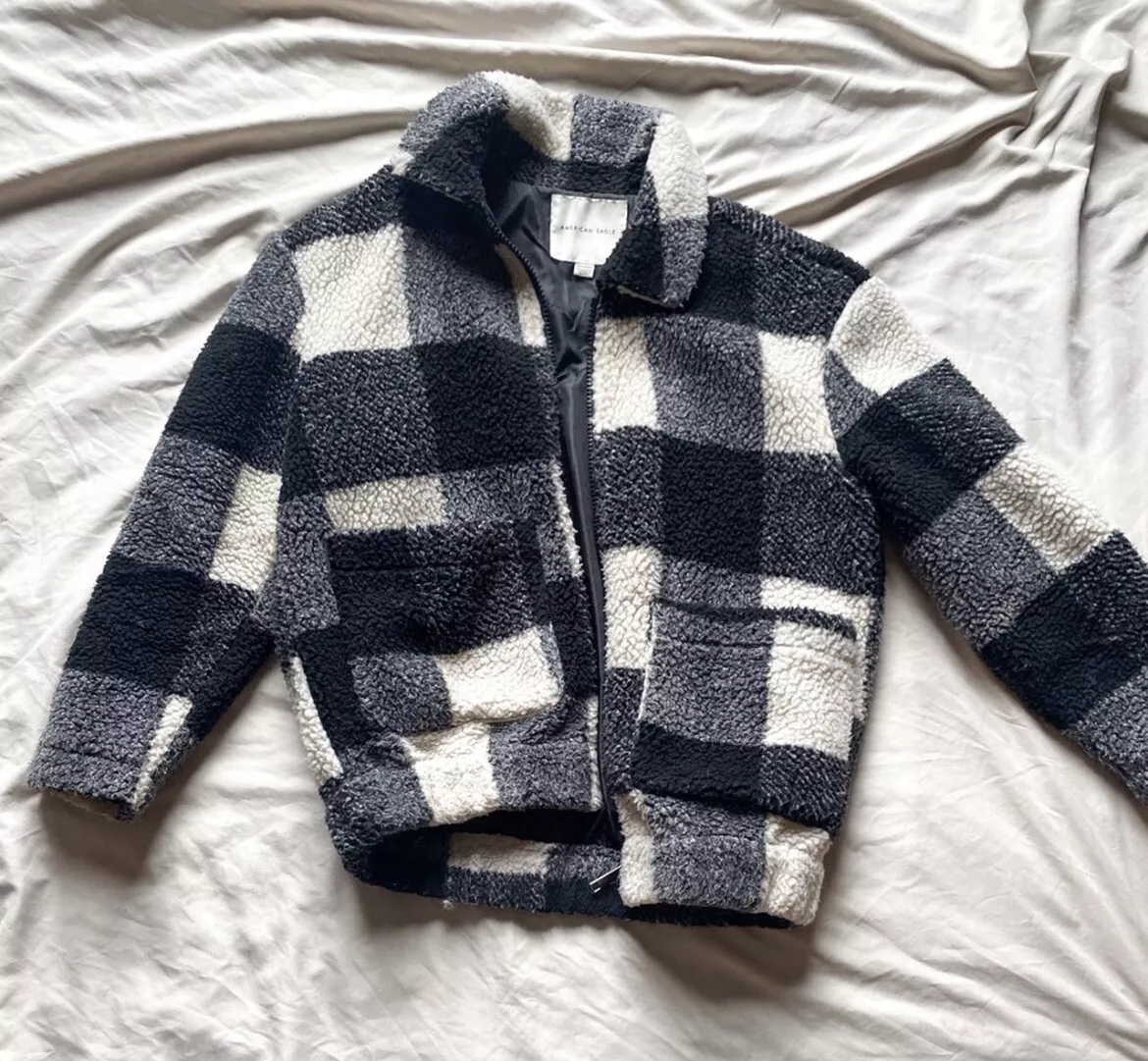 american eagle black and white plaid teddy bear jacket XS
