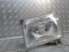 Feu avant (phare) Nissan PICK-UP