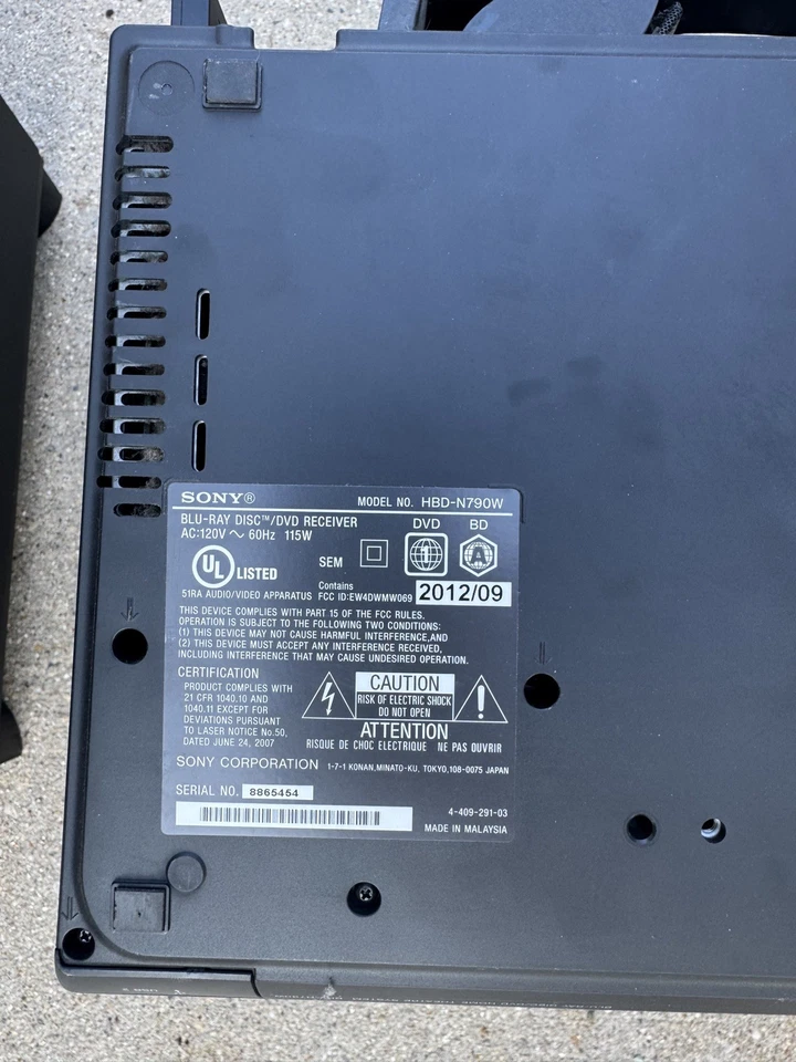 SONY HBD-N790W BLU-RAY 3D PLAYER HOME THEATER System for parts/repair - Image 3 of 4