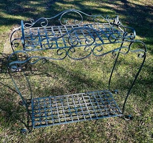 Vintage Metal Tiered Plant Stand, Weatherproof Scroll Outdoor Decor- stereostand