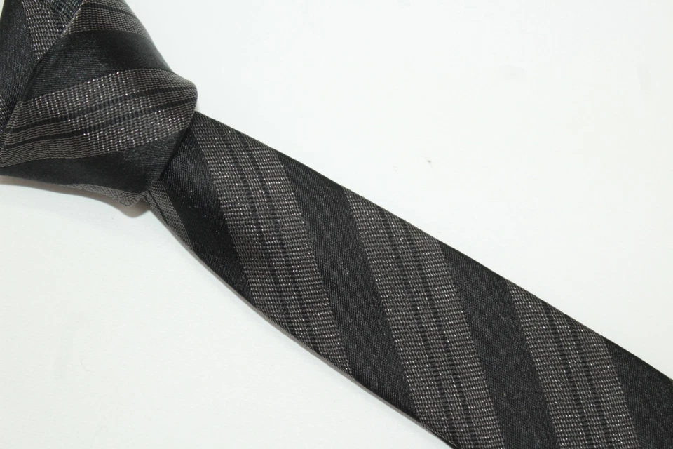 Corbata PAL ZILERI 90% seda hecha en Italia F84284 Foto 3 de 4