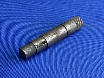 BSA ROCKET 3 A75R GEAR CHANGE AXLE SPINDLE 57-4445 NEW