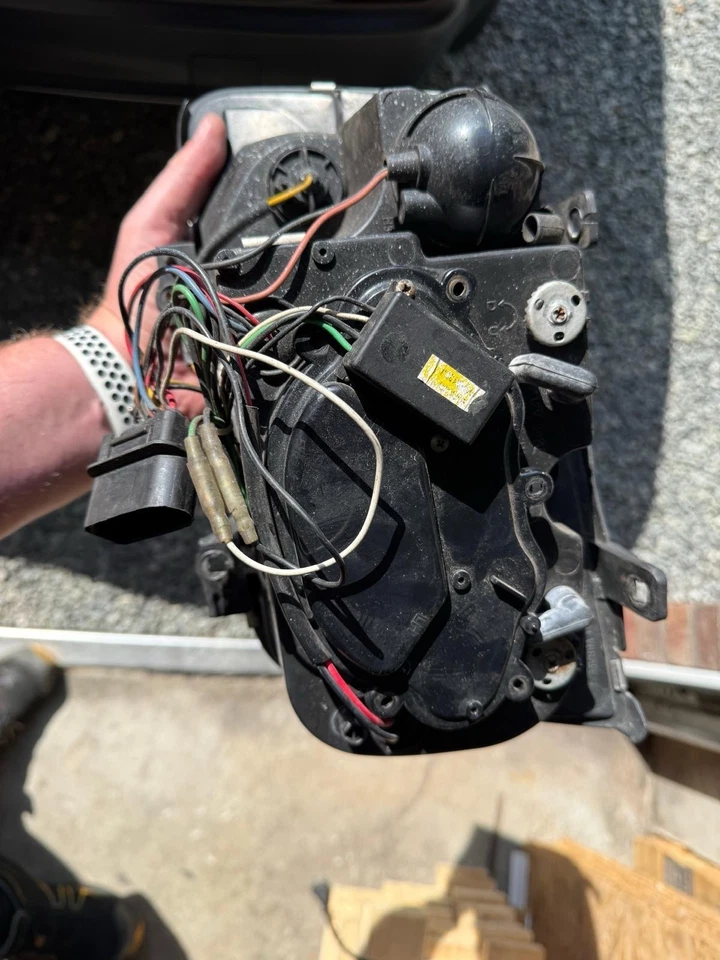 VW Bora Scheinwerfer LED Tagfahrlicht Optik Chrom.Bj.1998-05 Europaw. zugelassen - Bild 2 von 2