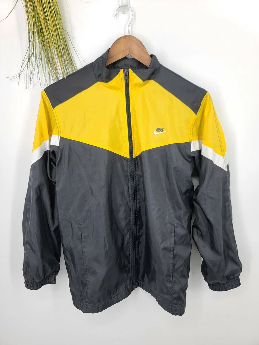 gray nike windbreaker