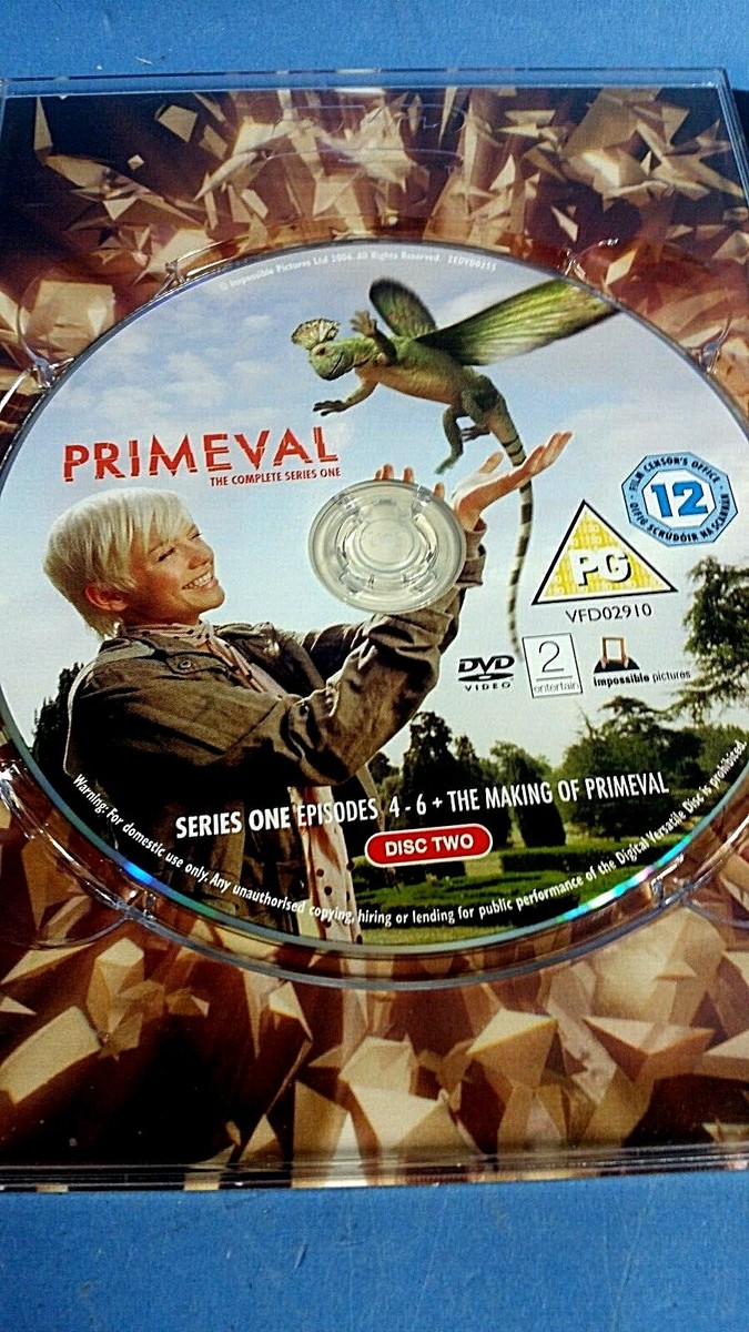 (未使用･未開封品)　Primeval - Series 1 and 2 Box Set [Import anglais] sdt40b8 Primeval - Series 1 and 2 Box Set [Import anglais]: Amazon