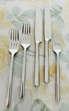 Oneida Glossy Stainless Flatware PORTER 3 Salad Forks 2 Dinner Knives