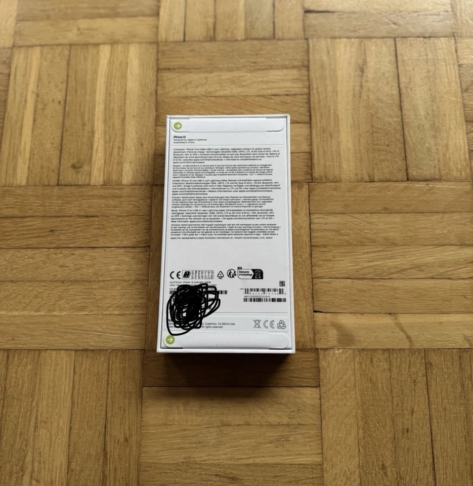 Apple iPhone 13 – 128 GB – Midnight – NEU & VERSIEGELT  - Bild 4 von 4