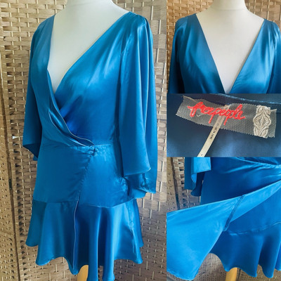 FREE PEOPLE 100% SILK Blue STRIKE A POSE Mini Dress UK 10 L32  FAUX WRAP Arty