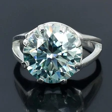 7.60 Ct Certified Blue Diamond Ring ! Amazing- Free Diamond Studs. Free Tariffs.