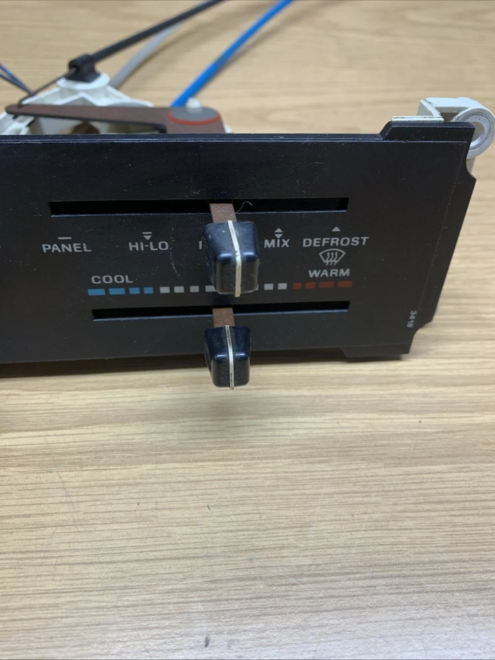 Ford Bronco II 1984-1990 control de clima aire acondicionado OEM HVAC Foto 4 de 4