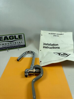 T&S Brass Spray Valve Bonnet  2851-40  NEW  Old Stock Original Pkg.