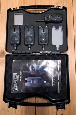 (DAM) MAD NXT Bite Alarm 3+1 NEU Bissanzeiger Set Karpfen Carp (Set Nr. 2 von 2)