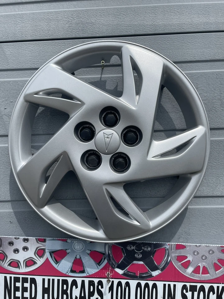 1999-2002 Pontiac Sunfire Silver 15” Hubcap 1 Original Bolt On Mint Used Nice - Image 2 of 4