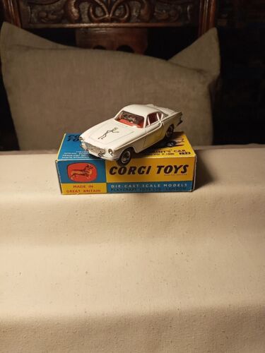CORGI TOYS No 258 Saints Volbo P 1800 **** (Clear Saint Logo On Bonnet ) **** - Picture 2 of 9