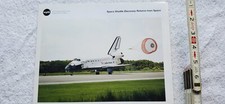 NASA LITHOGRAPH OF SPACE SHUTTLE DISCOVERY RETURNING: STS-105: '03: G
