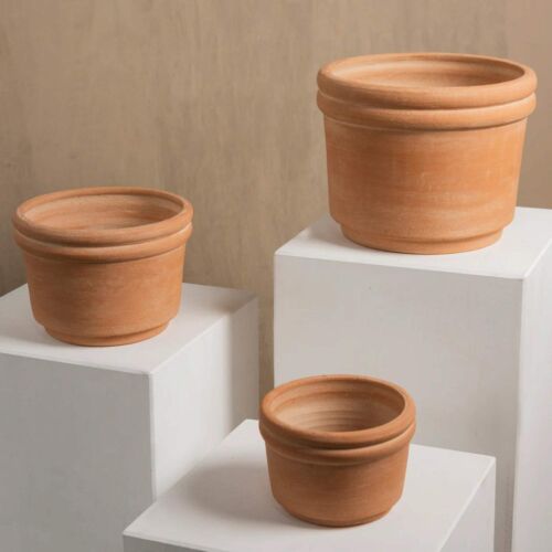 Felipe Large Terracotta Planter - Picture 5 of 6