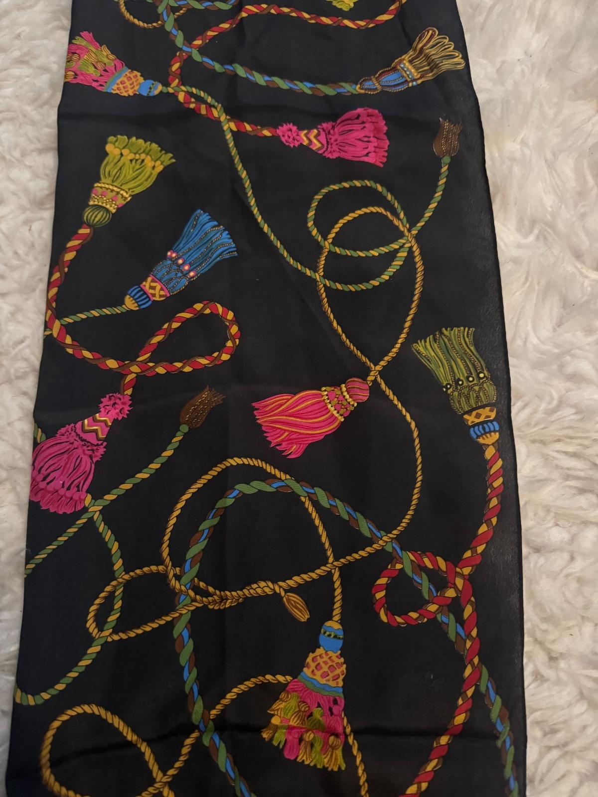 Vintage Echo 100% Silk Long Rectangular Scarf Tas… - image 2