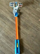 Used Hot Wheels Wreck Center Track Set- All Working -Test you Skill- 1 car