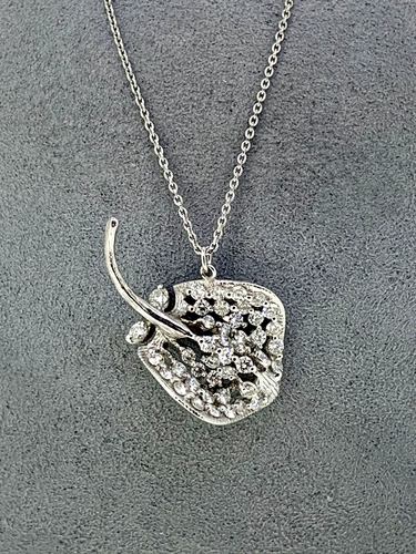 Sting Ray 18Kt Weißgold Halskette an 16" Kette (brandneu) - Bild 2 von 3