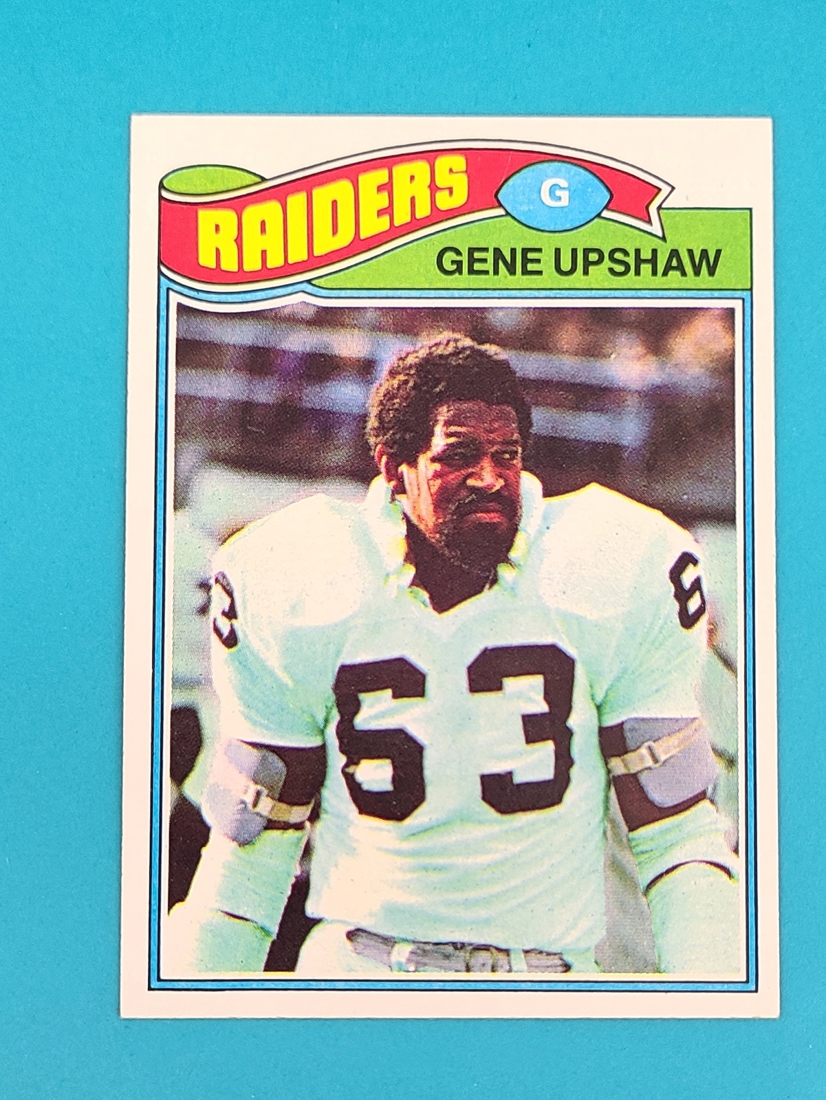 1977 Topps #415 Gene Upshaw Oakland Raiders NRMT FOOTBALL Card 7A