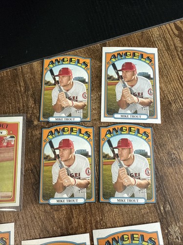 Mike Trout 2021 Topps Heritage Lot Die Cuts Included - Picture 4 of 9
