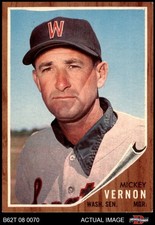 1962 Topps #152 Mickey Vernon NRM Senators MANAGER COMMON VARIATION 8 - NM/MT