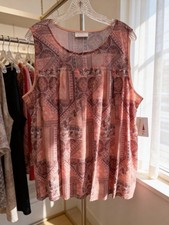 Bobbie Brooks Ladies Sleeveless Lightweight L...