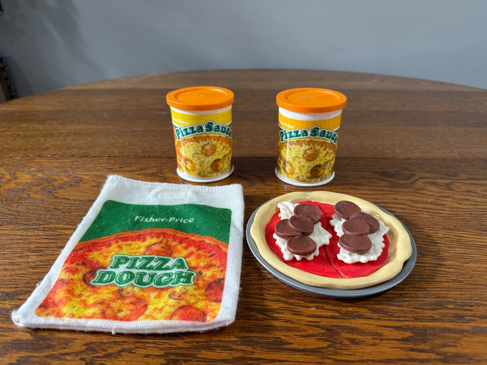Vintage 1988 Fisher Price Pizza Dough Sauce Toppings Fun Wit