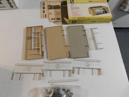 KIT DE CONSTRUCCIÓN DE ESTACIÓN DE FERROCARRIL ARNOLD RAPIDO 0670 ESCALA N = 9 MM ESCALA 1:160 | Condition: Used