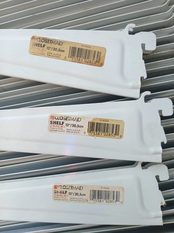 enorme lote de 40 soportes de rack de alambre Closetmaid 09-82564 12 pulgadas, ahorra una tonelada,  Foto 2 de 2