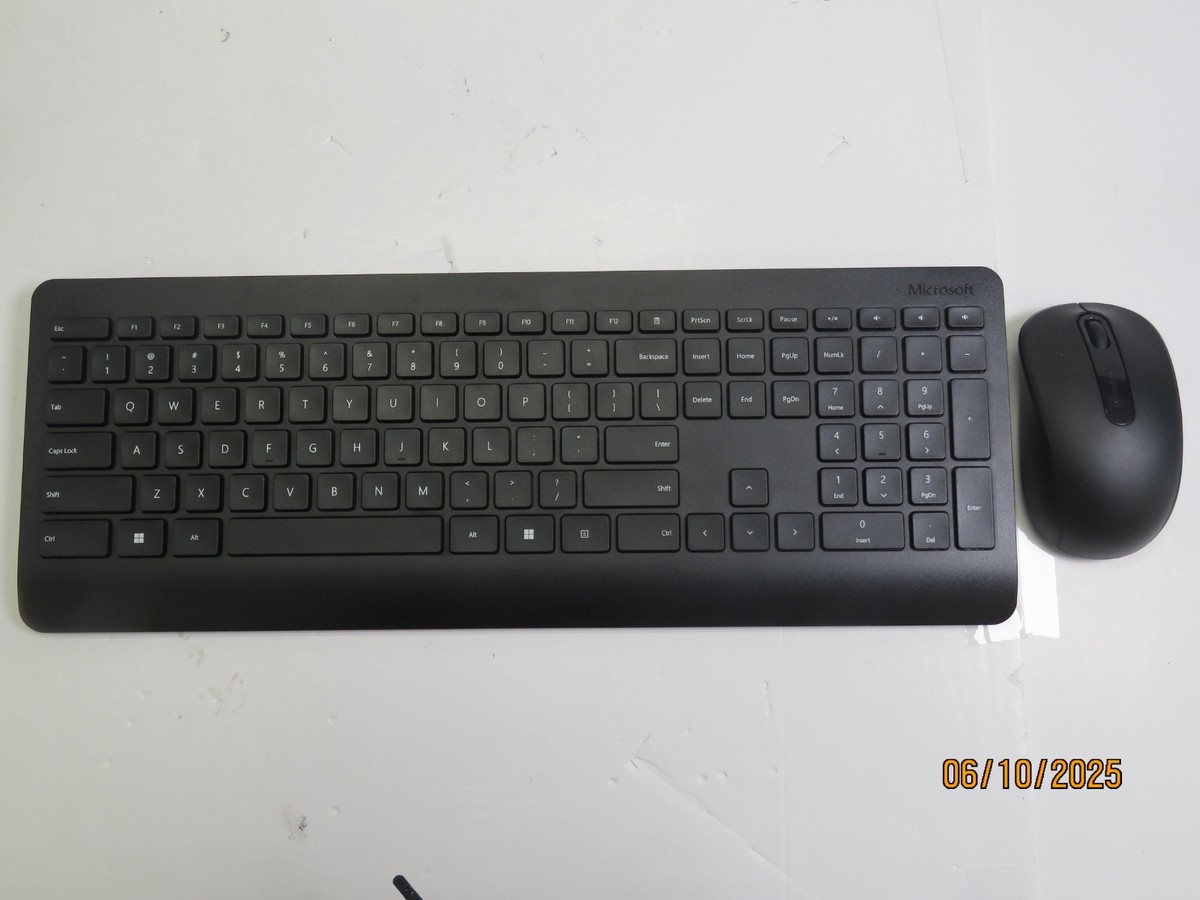 Microsoft Wireless Desktop 3050 Keyboard and Mouse, Black