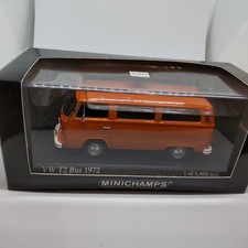Minichamps 1/43 scale diecast el Volkswagen T2 bus 1972 Volkswagen T2 Bus VW
