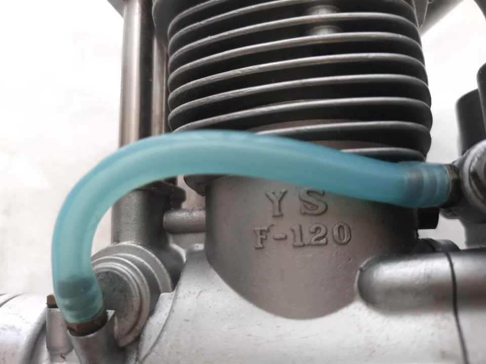YS F-120 Engine 4-Stroke 1.20-Size R/C Airplane Engine Mint - Image 4 of 4