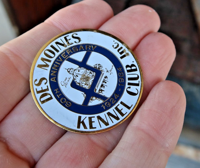 Vintage Kennel Club Dog Show Medal Badge Coin Des Moines KC 60th Anniversary NR
