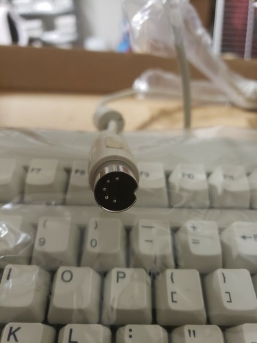 Keyboard 5 PIN DIN PS2Fits Clicky Windows HP TypeWriter EcoVision Mechanical New - Picture 3 of 4