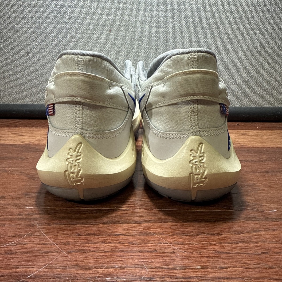 NIKE ZOOM FREAK 2 ID WHITE BLUE BASKETBALL SHOES CW0619-991  display picture 3