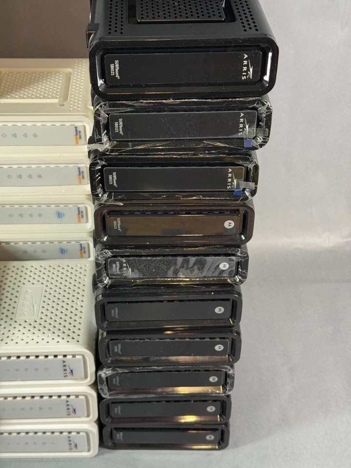 Lot of 45 ARRIS SURFboard SB6121, SB6120, SB6141, SB6183, SB6190, SBG6700-AC - Image 2 of 4