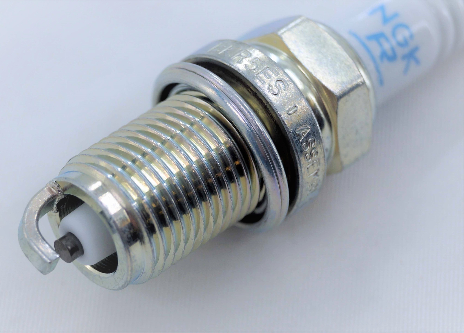 Set of 6 Genuine NGK 2382 Spark Plugs Standard BKR5ES11 | eBay
