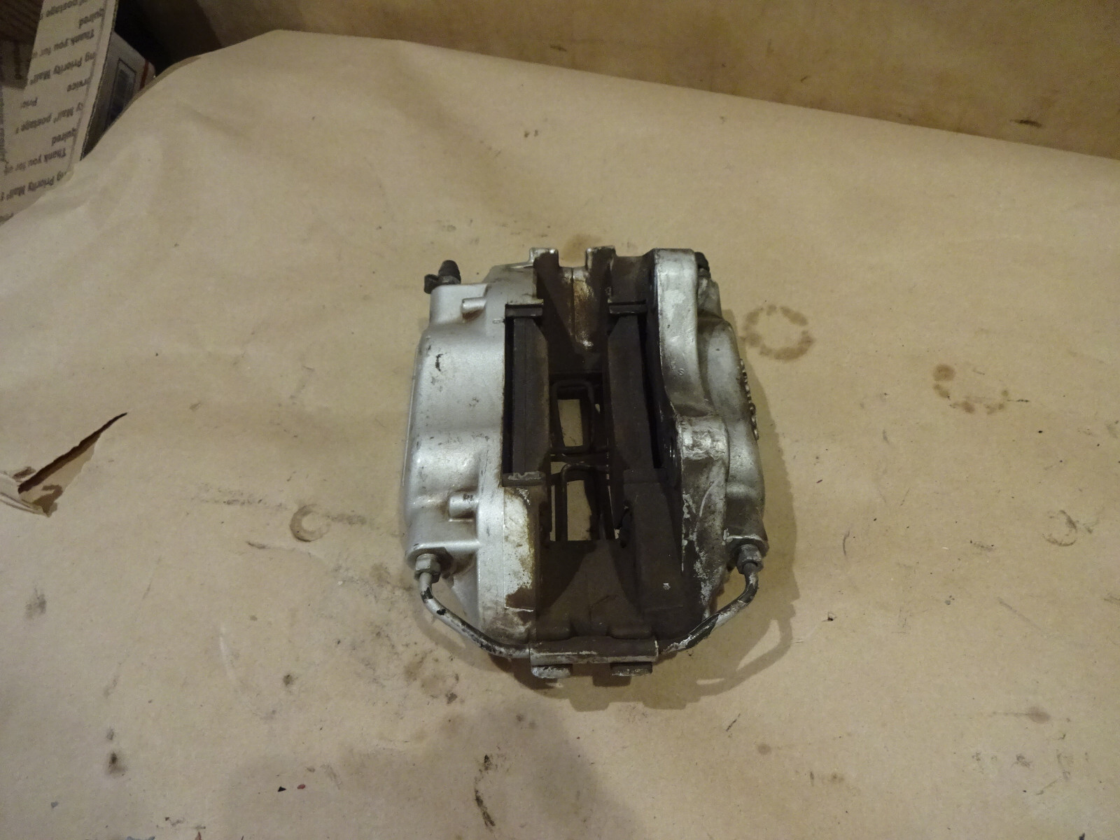 Maserati 4200 Coupe Spyder RH Rear Brake Caliper Silver P/N 200055
