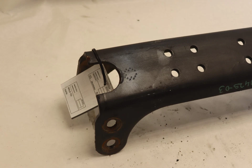 Parachoques delantero Freightliner Cascadia 125 2008-2017 cuadro travesaño OEM Foto 3 de 4