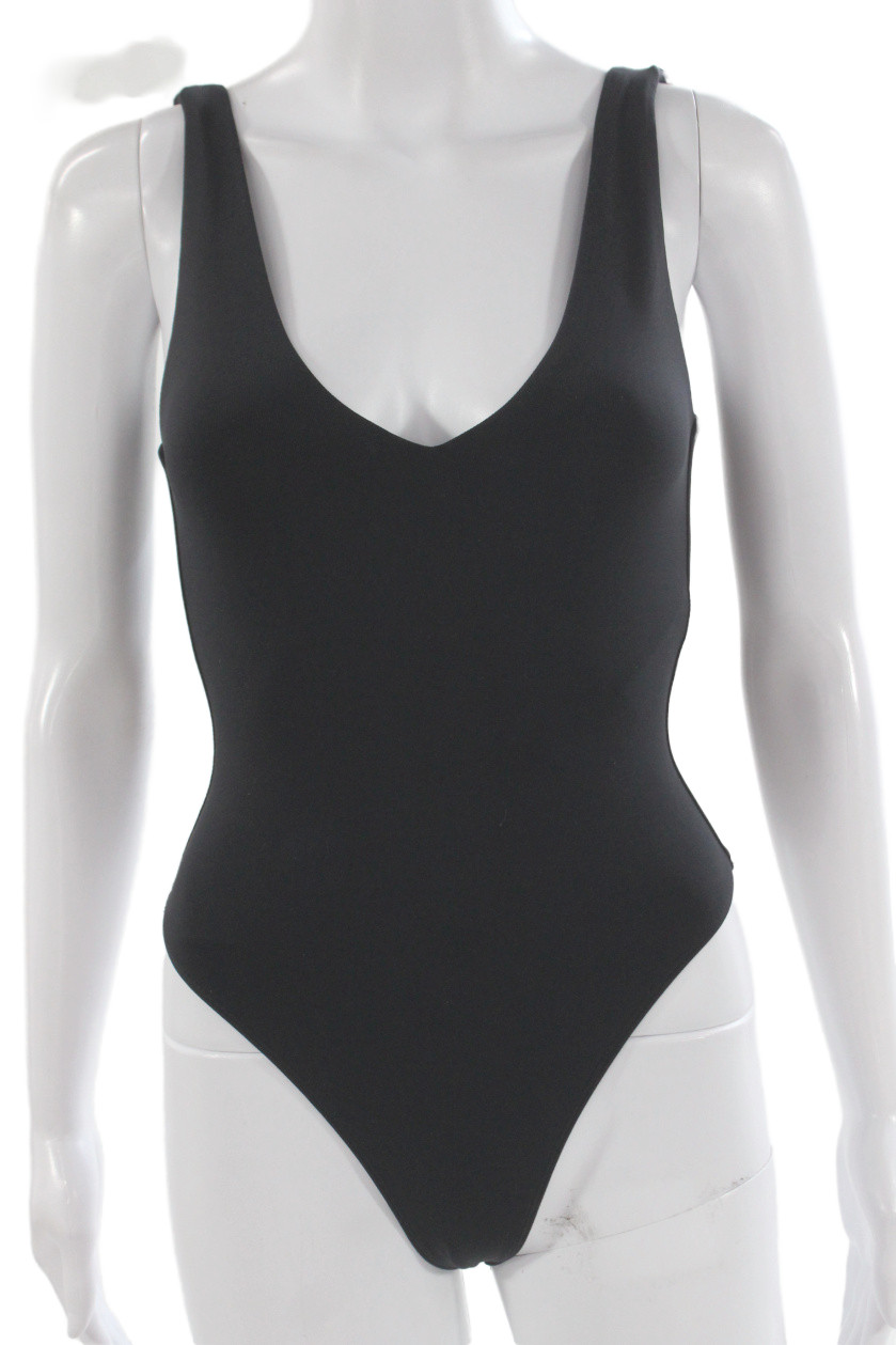 Babaton Women Black Sleeveless V-Neck One Piece Jumpsuit Size XSFree Shipping in US $100+ Orders | $6.95 Orders Below