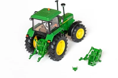 PMA32 - Relevage arrière tracteur JOHN DEERE Britains - 1/32 - PMAR-61-BRJD - Photo 1/3