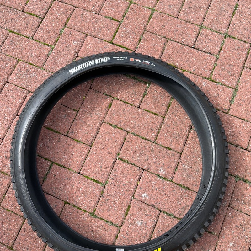 Maxxis Minion DHF 27.5x2.5 3c Maxx Gripp DH Casting - New