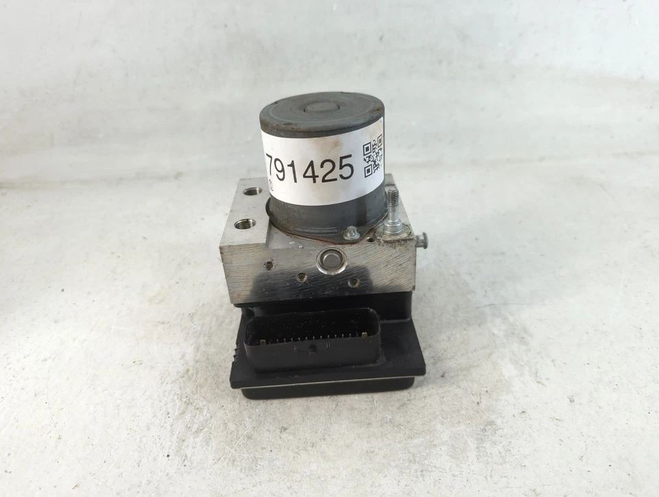 Chevrolet Traverse 2017-2017 módulo de control de bomba abs KI6DP Foto 4 de 4