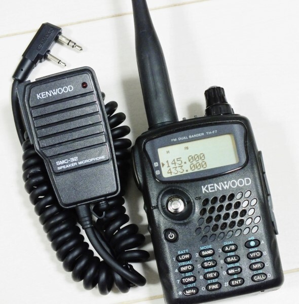 KENWOOD TH-F7 144/430 FMトランシーバー KENWOOD TH-F7 Handy 144/430Hz FM Dual Bander Transceive